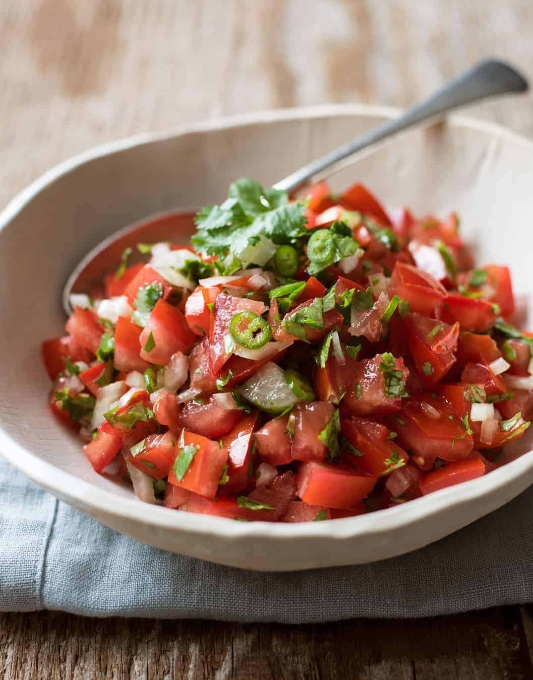 Authentic Pico de Gallo: Your Easy Guide to Fresh Mexican Salsa